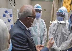 محافظ الجيزة يتفقد مستشفى حميات إمبابة و6 أكتوبر بالدقي