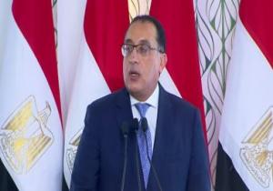 رئيس الوزراء يستقبل نائب الرئيس البرازيلى بمطار القاهرة
