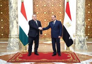 المتحدث الرئاسي ينشر صور استقبال الرئيس السيسي رئيس وزراء المجر ومباحثات وتوقيع مذكرات تفاهم