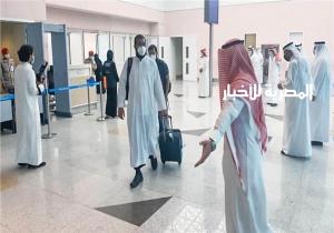 وصول أولى دفعات حجاج بيت الله الحرام مطار الملك عبد العزيز الدولي