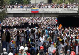 المظاهرات مستمرة في فنزويلا.. والسلطة تتحدث عن مؤامرة