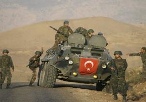 الجيش التركي داخل سوريا فى عملية إجلاء عسكرية