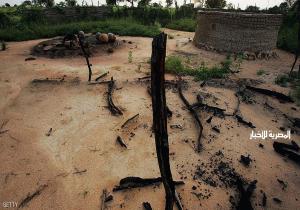 سكان قرية سودانية: "الجن" أحرق معظم منازلنا