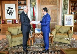 بوريطة يستقبل وزير العدل الجزائري لتسلم دعوة القمة العربية