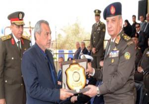 وزير الدفاع يشهد تخريج الدفعة 155 كلية ضباط احتياط