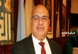 نائب محافظ القاهرة يعاين أرضًا بمنشأة ناصر لإنشاء أسواق ومساكن عليها