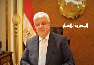 وزير التعليم العالي يصدر قرارًا بإغلاق كيانين وهميين بمحافظة القاهرة