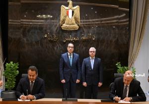 باستثمارات 160 مليون يورو.. رئيس الوزراء يشهد توقيع اتفاقية إطارية بشأن إقامة مصنع «سان جوبان» للزجاج المسطح