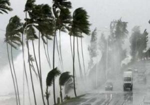 مصرع 10 أشخاص وتشرد المئات بسبب عاصفة اقتلعت منازل فى جامبيا