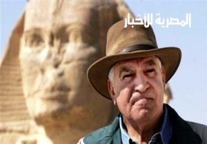 "حواس" يوضح حقيقية العثور على تماثيل قريش في تيران وصنافير