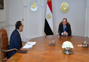الرئيس السيسي يجتمع مع مدبولي لبحث ومتابعة عدد من ملفات العمل الحكومي